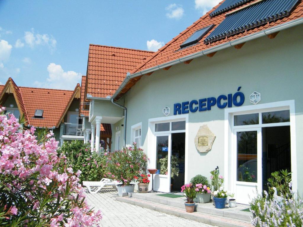 Hotel Andrea Wellness Garden Cserszegtomaj Zewnętrze zdjęcie